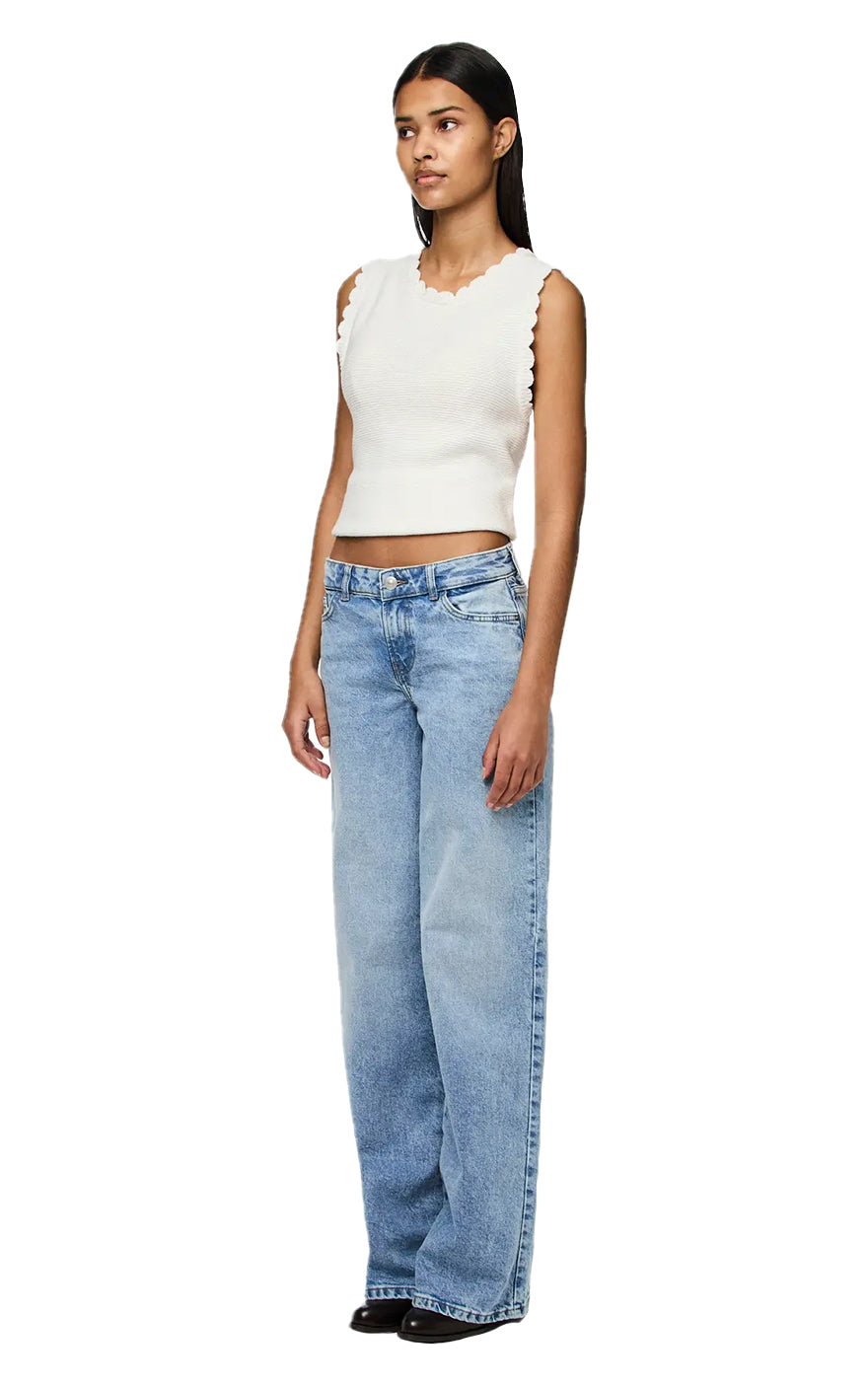 Selma Low Waist Wide Jeans in Light Blue