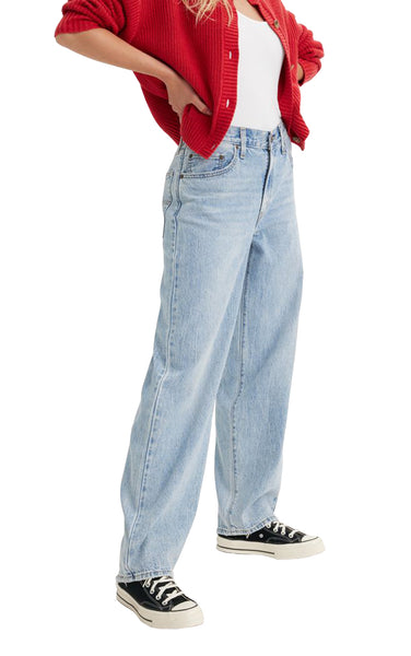 Baggy Dad Jean in 'Fan Flare'