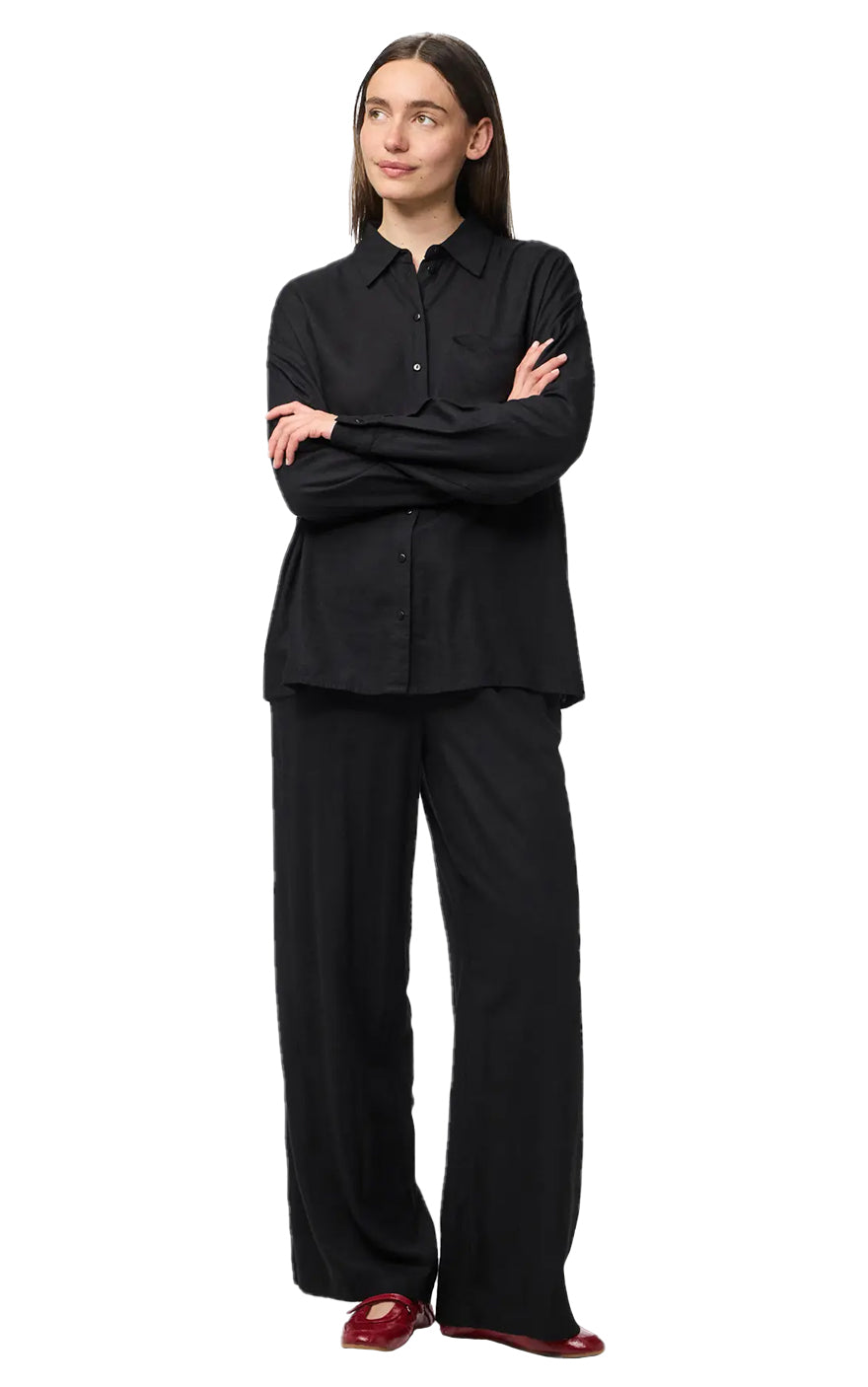 Pia Pants in Black