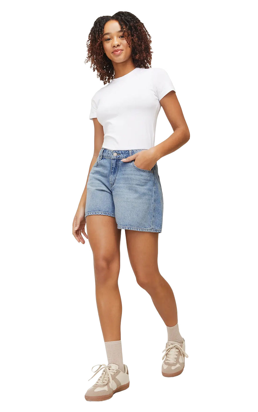 Laura Shorts in Light Blue Denim