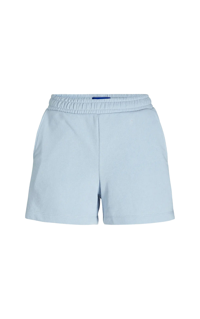 Alfa Shorts in Skyway