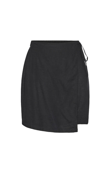Pia Skirt in Black