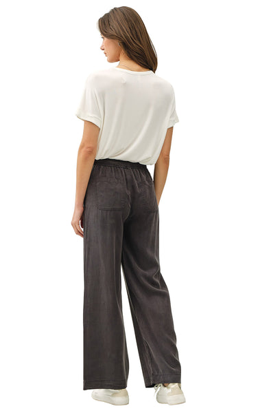 Layla Pants in Charcoal