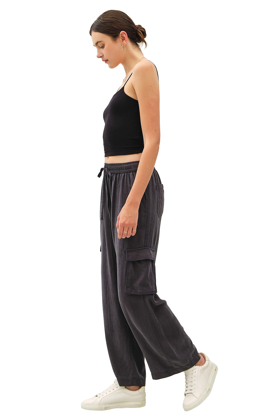 Hannah Cargo Pants in Charcoal