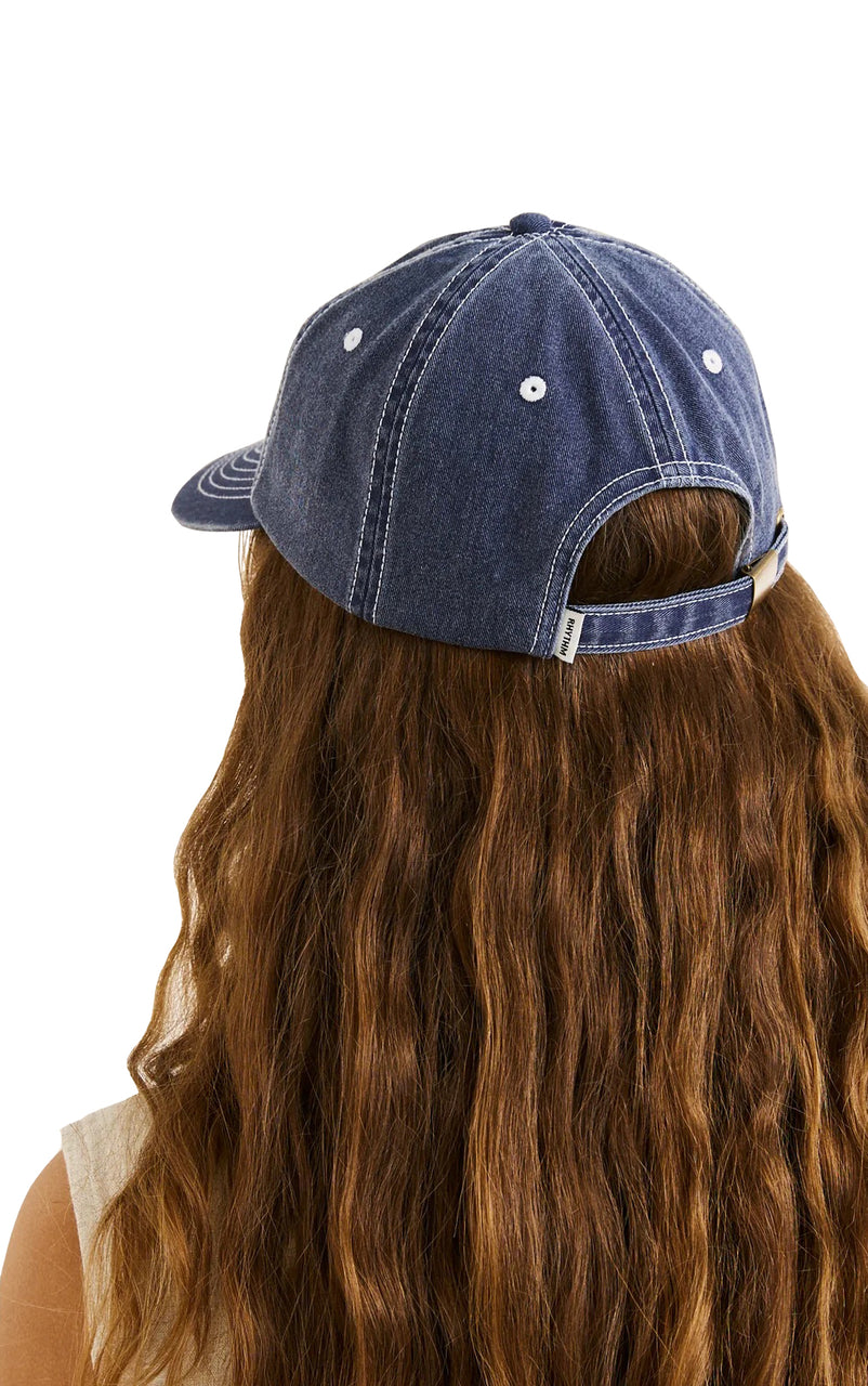 Bayside Cap in Washed Dark Blue