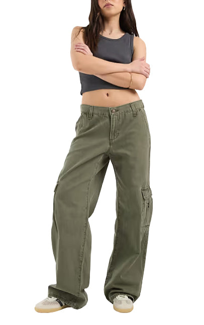Superlow Loose Cargo in 'Ivy Green Pigment'