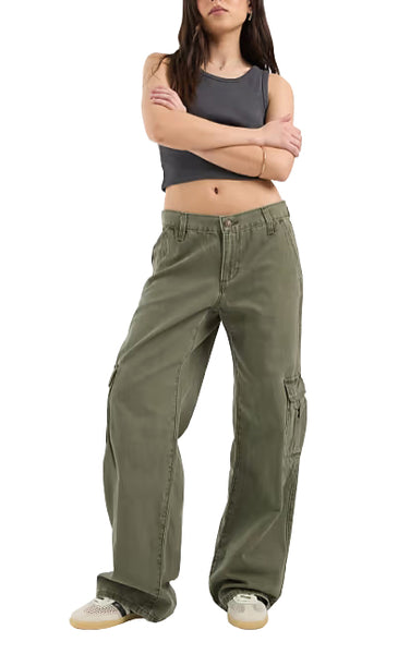 Superlow Loose Cargo in 'Ivy Green Pigment'