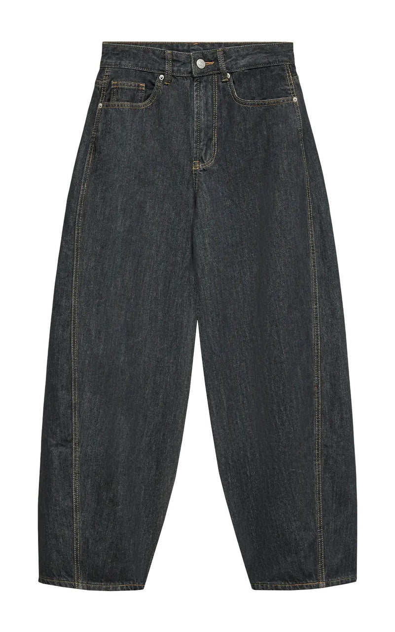 Zoe Mid Rise Barrel Jeans in Dark Grey Denim Rinse