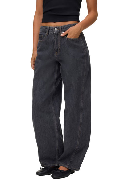 Zoe Mid Rise Barrel Jeans in Dark Grey Denim Rinse