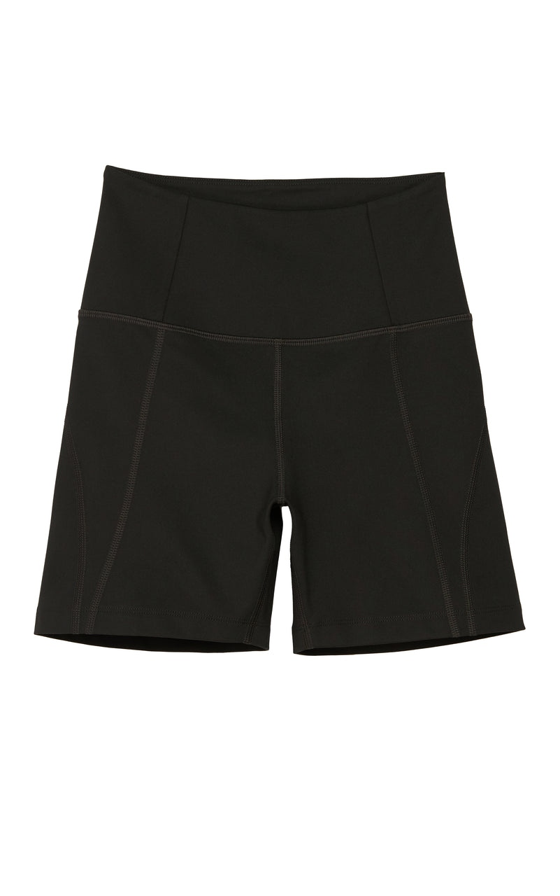 Run Short in Black