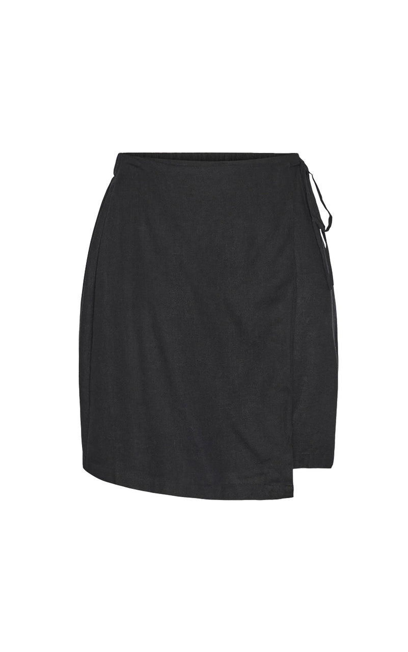 Pia Skirt in Black