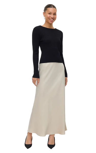 Silje Cable Sweater in Black
