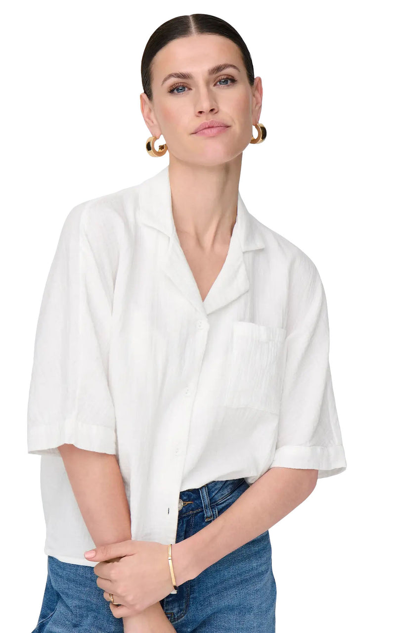 Thyra Short Sleeve Shirt in Cloud Dancer