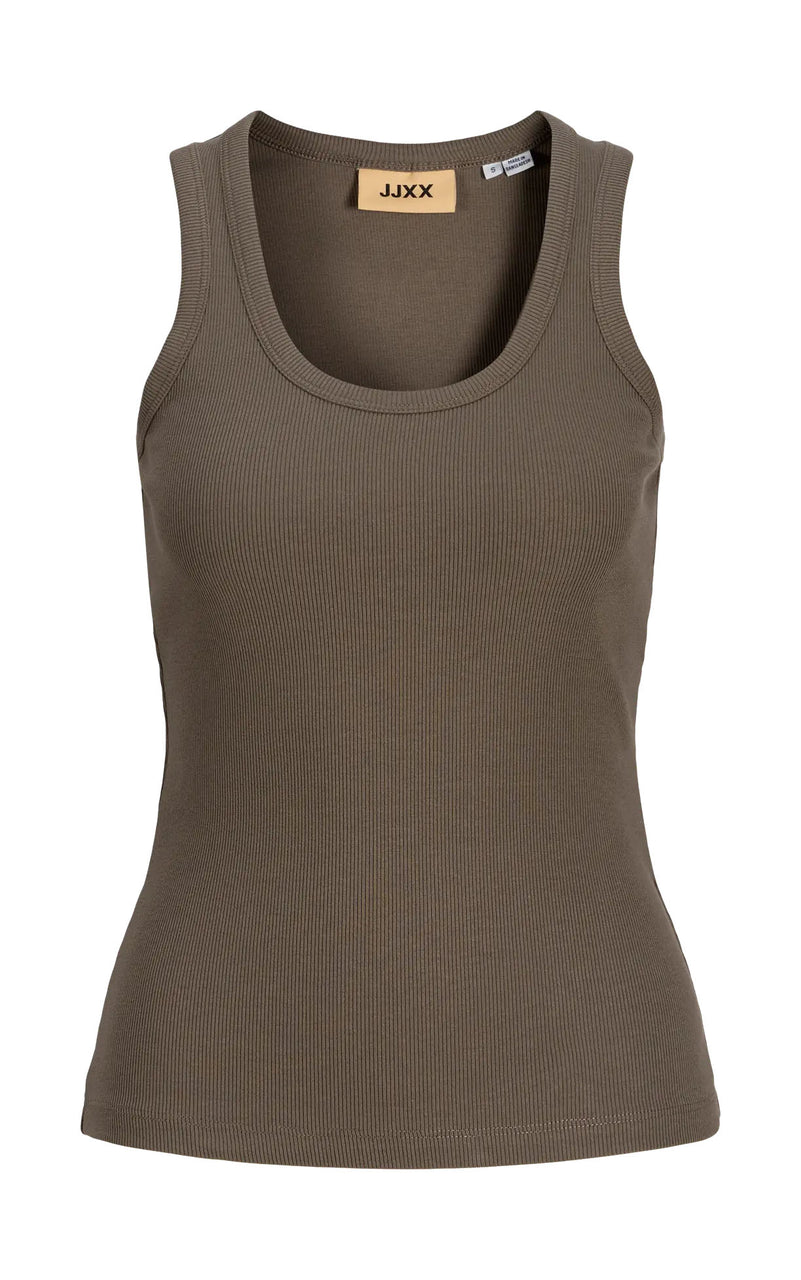 Frida U-Neck Tank in Bungee Cord