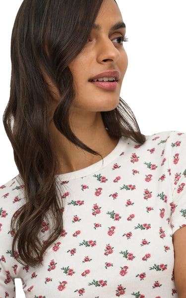 Lucky Short Sleeve Tee in Cloud Dancer with Roses