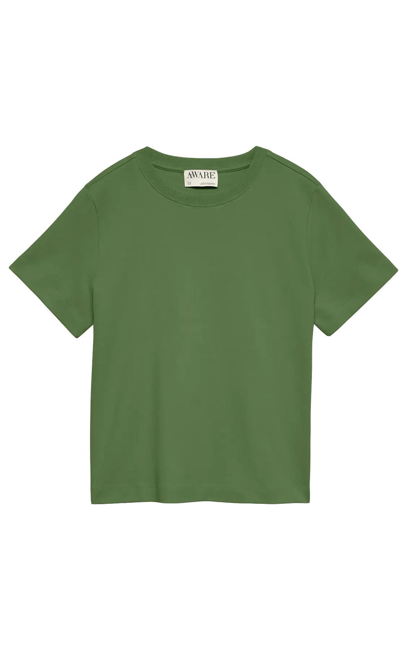 Naima Tee in Kale Green