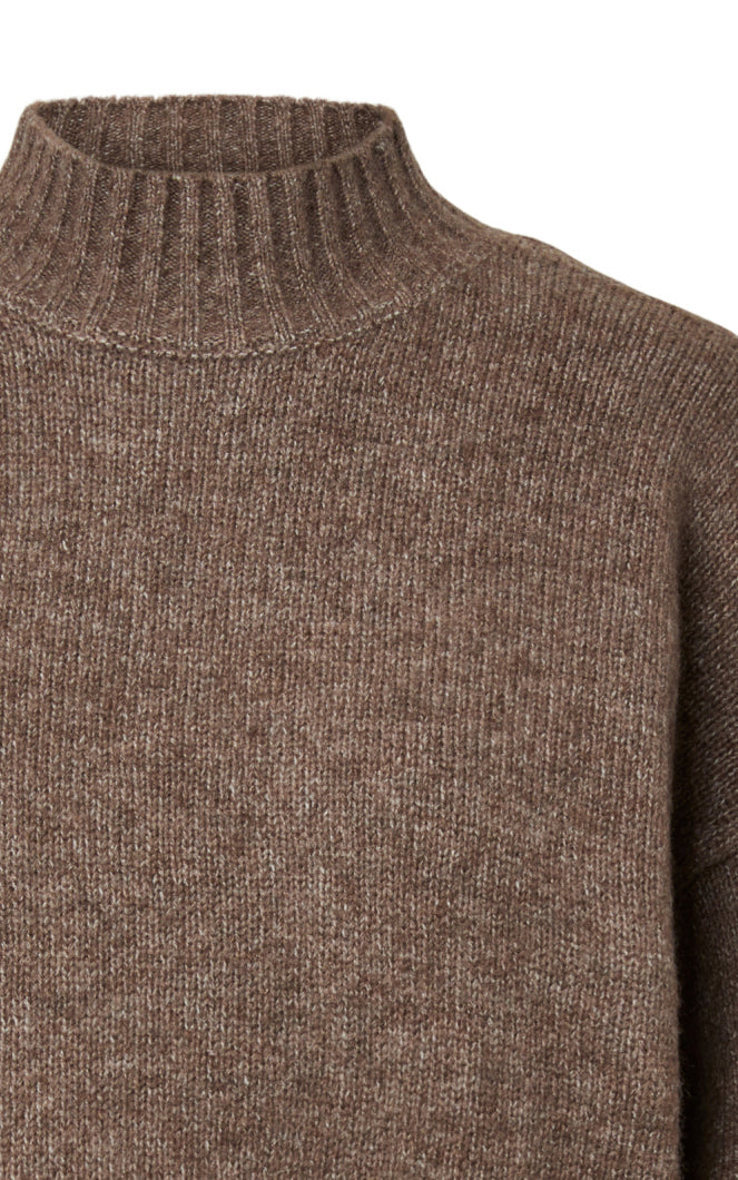 Aico High Neck Sweater in Coffee Quartz
